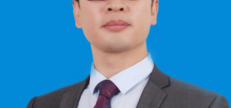 杨方成